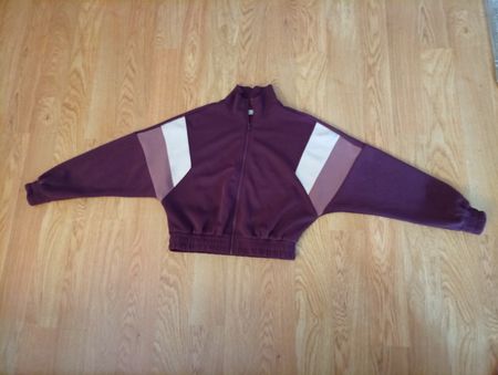 Damen Trainingsjacke ONLY bordeaux Grösse XS guter Zustand