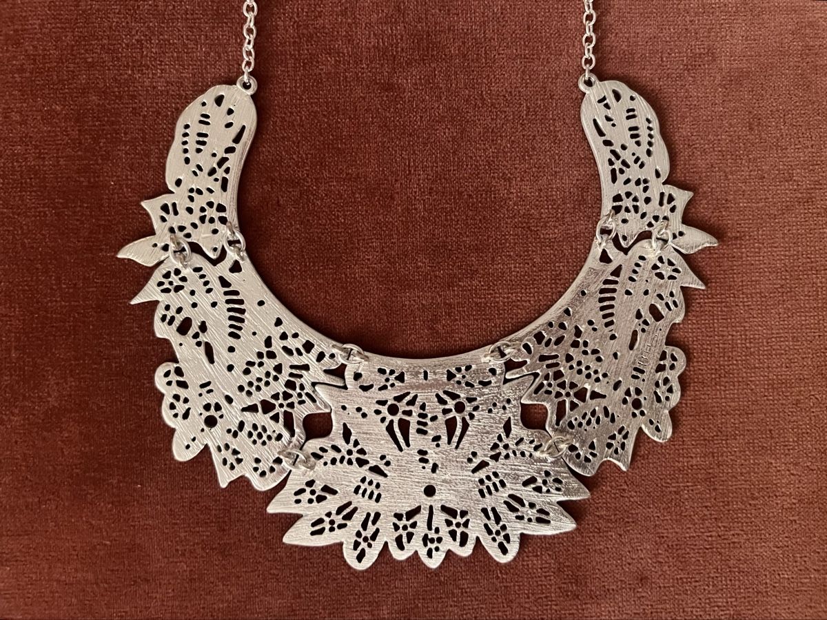 Catenine: Statement Halskette Collier Modeschmuck silberfarben floral – Nuovo (secondo la descrizione) da Turgi venduto da SHK 3