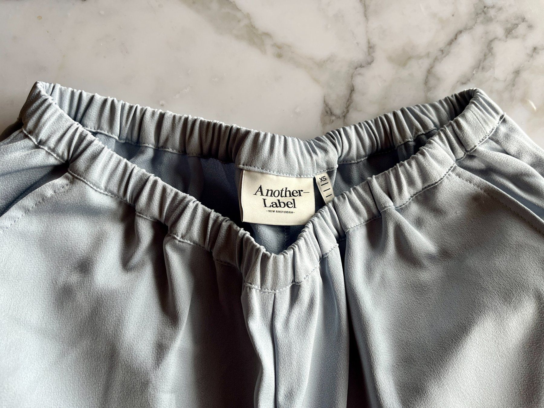 Hosen: Another Label, Damenhose, elegantes hellblau – Neu (gemäss Beschreibung) aus Bern von cubus01