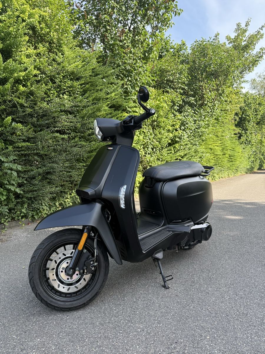 Lambretta Scooters: Lambretta V125 Special Flex Roller – D'occasion à Egnach par Raffaelios