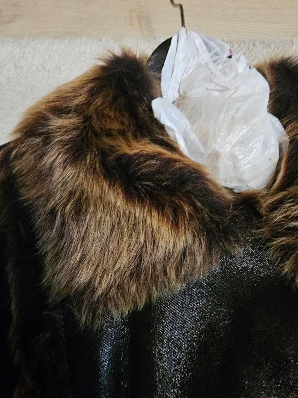 Giacche: Damen-Lammfelljacke aus echtem Leder – Usato da Wettswil venduto da Alena.RR 3