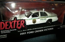 FORD CROWN VICTORIA 2001 DEXTER 1:43 GREENLIGHT