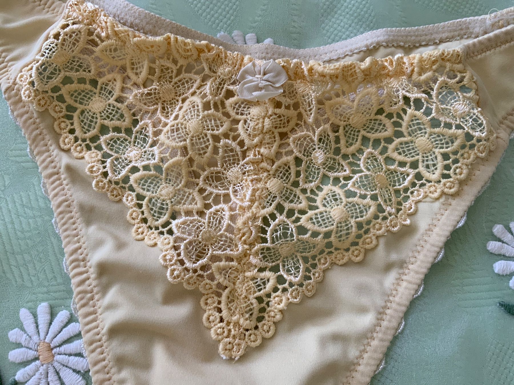 Sonstige Unterwäsche: Damen unterhose gr 36 – Gebraucht aus Langnau am Albis von Judithsebi 1
