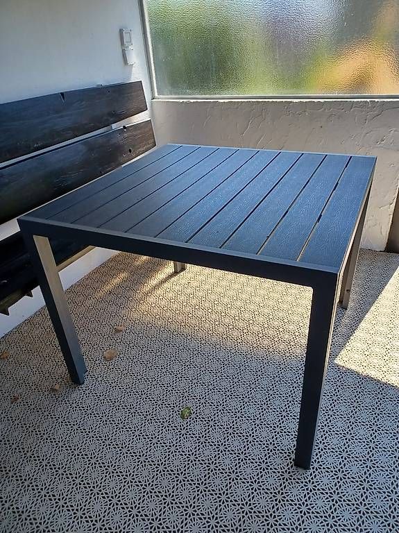 Tische: TABLE DE JARDIN – Gebraucht aus Cernier von jos53