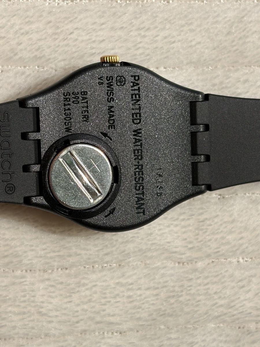 Swatch Orologi: Swatch Uhr schwarz, Gent, neu – Nuovo (secondo la descrizione) da Möhlin venduto da seerose6 1