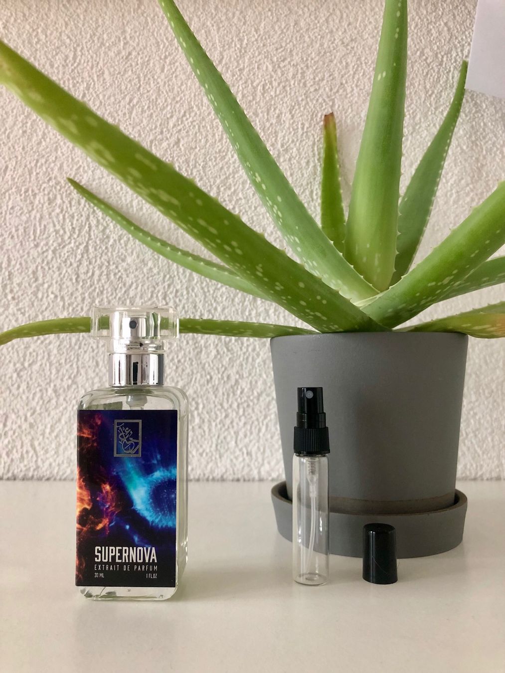 Parfum & Eau de Toilette: Dua Fragrances Supernova Extrait 5ml Abfüllung – Neu (gemäss Beschreibung) aus St. Gallen von Marcus1996