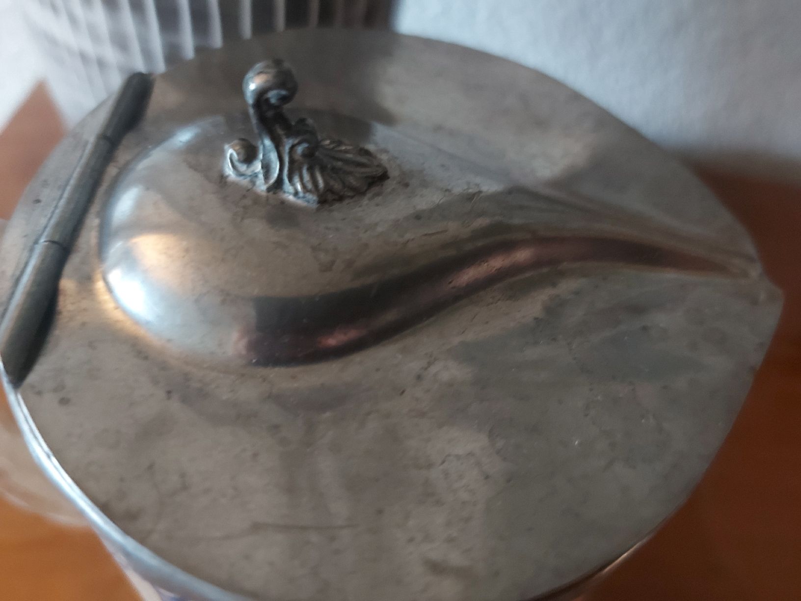 Caraffe: Antiker Krug mit Zinndeckel – Usato da Ostermundigen venduto da son_vd9k 6