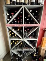 Weinregal - Stiftung zur Weid in Handarbeit - grau