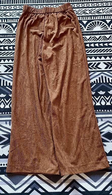 Hosen: Brown Brown – Gebraucht aus Herisau von Ciaoschein 2