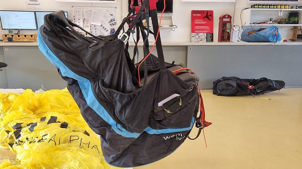 Sport dell'aria & Aquiloni: Woody Valley Wani light L / 2018 – Usato da Matzendorf venduto da Flugschule-Jura