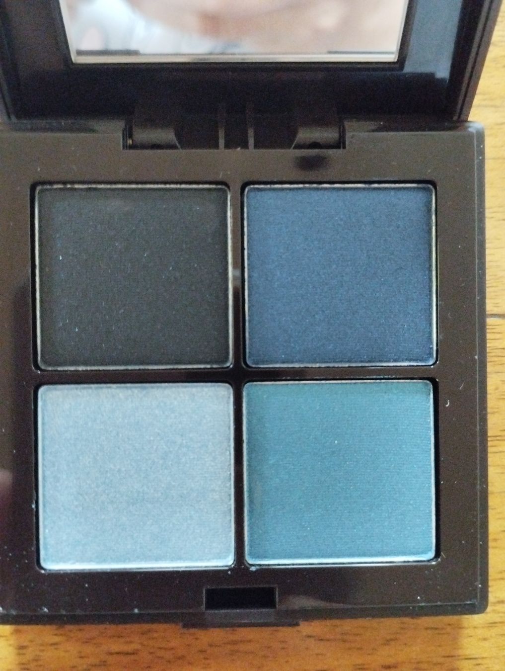 Make-up: Laura Mercier – Nuovo (secondo la descrizione) da Wil / ZH venduto da Tomseymoor 1