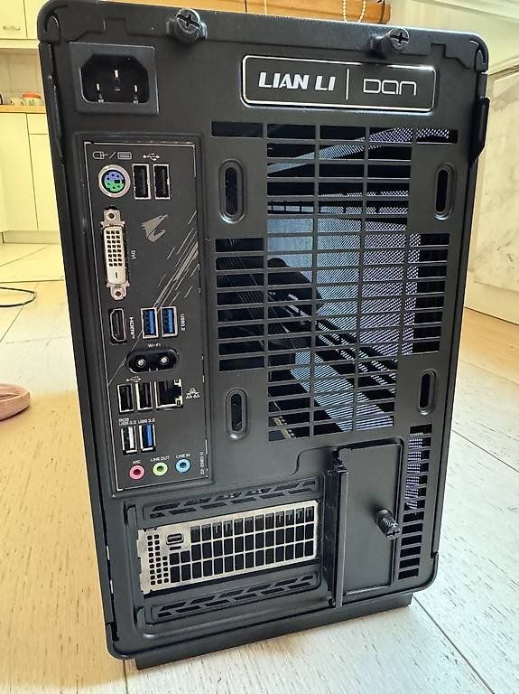 PC: AI Computer mit AMD MI50 GPU und 32 GB VRAM – Nuovo e nell'imballaggio originale da Zürich venduto da Yao_und_Clemens 2