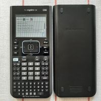 TI-Nspire CX CAS avec câble et logiciel