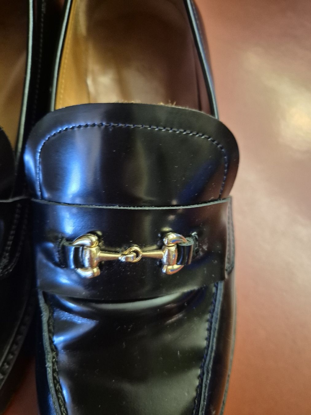 Scarpe da donna: Schwarze Leder Slipper Loafer Rivecoure 39 – Usato da Zürich venduto da Enila1977 1