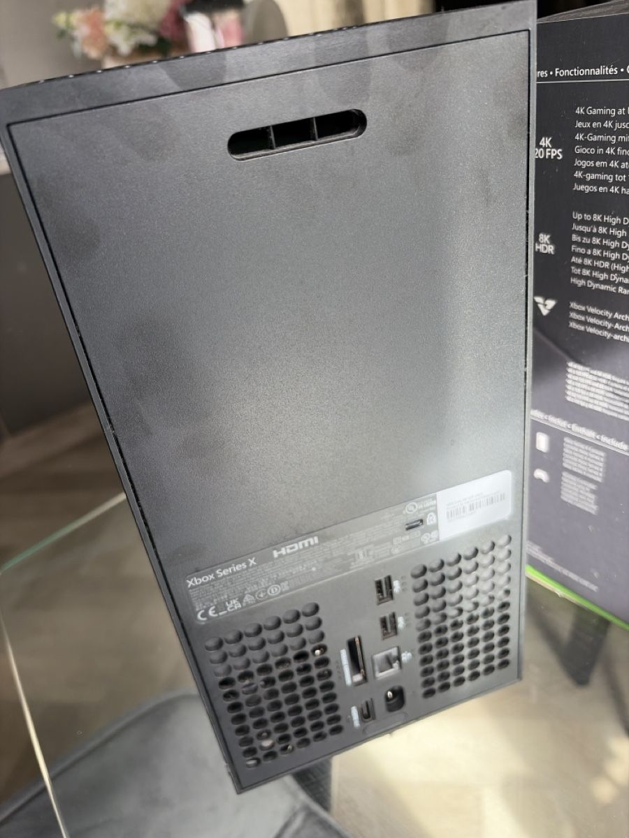 Microsoft Console: Xbox series x 1tb – Usato da Füllinsdorf venduto da Rollex 1