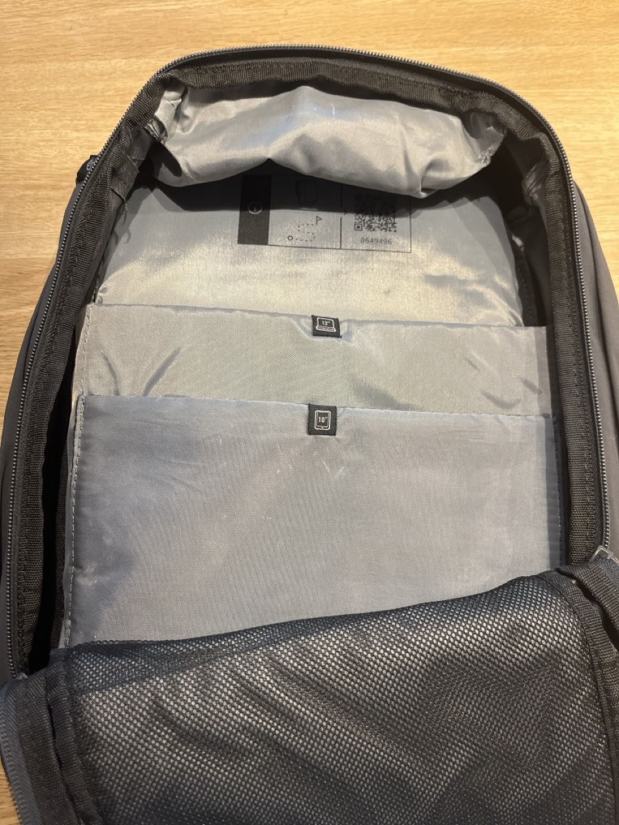Decathlon Zaini: Schulrucksack Quechua – Usato da Tägerwilen venduto da Buesifrank 2