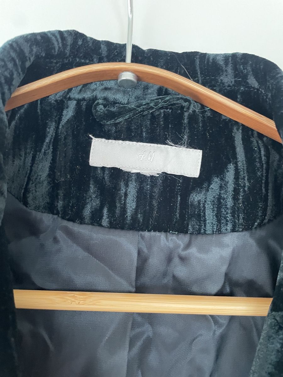 H&M Vestes: Damen Samt Sakko/Blazer, H&M – D'occasion à Mauren par acht33null 1