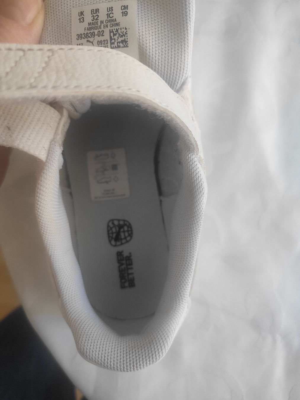 Puma Scarpe per ragazzi: Baskets enfant Puma blanches taille 32 comme neuve  – Nuovo (secondo la descrizione) da Biel/Bienne venduto da Edi5Roli3 3