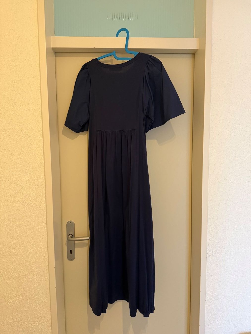 Max Mara Kleider: Kleid Max Mara – Gebraucht aus Niederrohrdorf von ras_6j5s 1