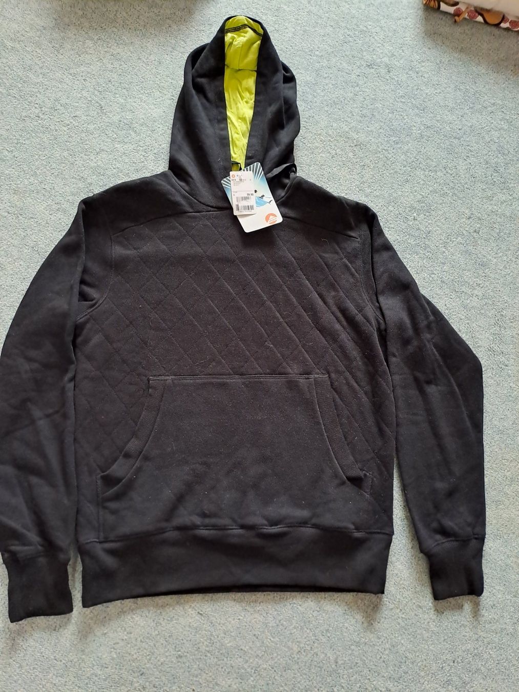 Maglioni & Felpe: Kapuzenpullover Gr. S/M – Usato da Frauenfeld venduto da Andadaa