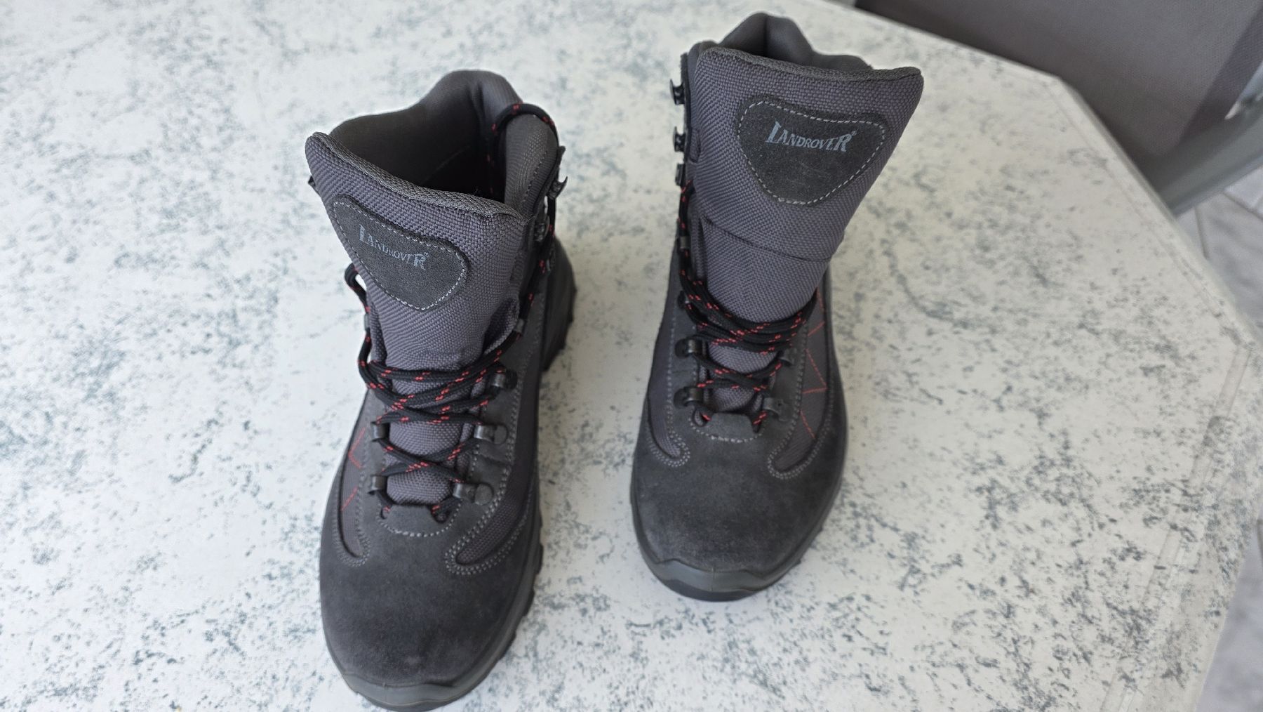 Scarpe da uomo: Herren Wanderschuhe – Nuovo (secondo la descrizione) da Wetzikon ZH venduto da Leon_2010