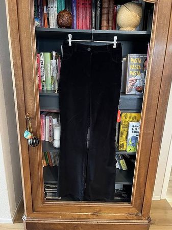 Pantalon flare en velours lisse noir Mister K