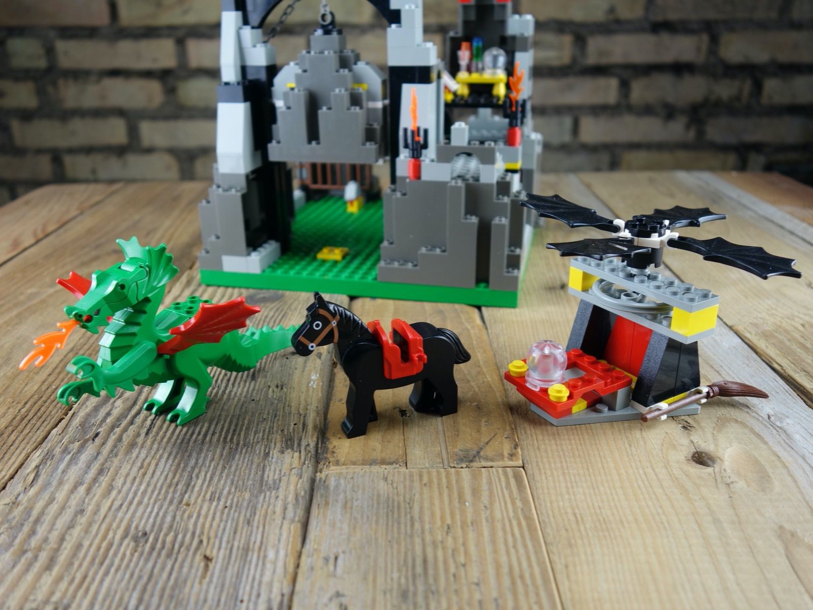 Lego Kit di costruzioni: LEGO 6087 System Witch's Magic Manor – Usato da Bäretswil venduto da grisou1001 2