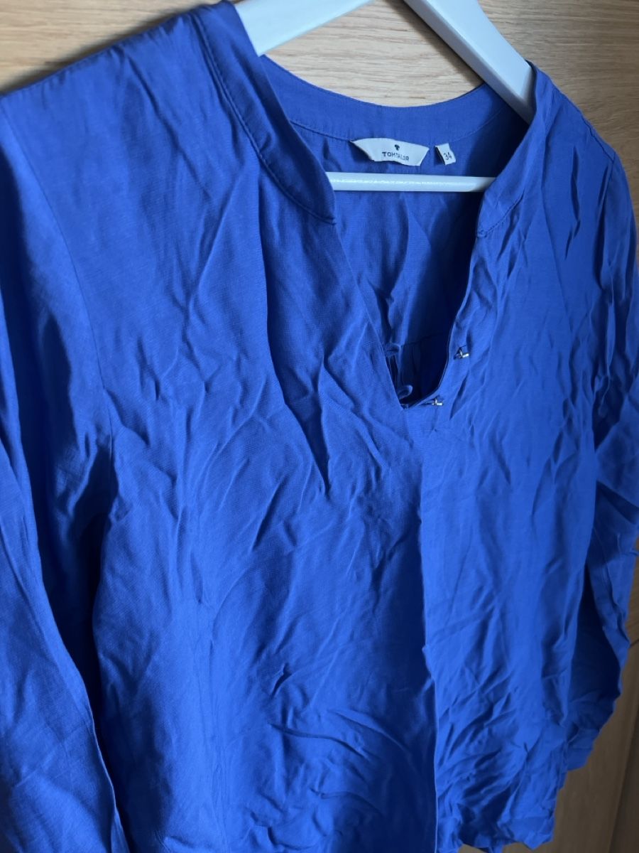 Tom Tailor Camicette: Camicetta blu TOM TAILOR taglia 34 ottime condizioni – Nuovo (secondo la descrizione) da Breganzona venduto da Lorcary 1