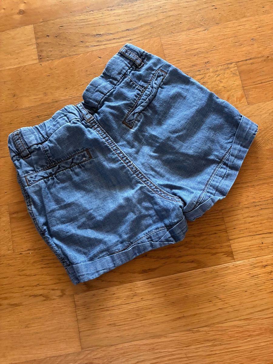 H&M Pantaloni: Schöne Shorts Gr. 116, H&M – Usato da Richterswil venduto da duffi326464 1