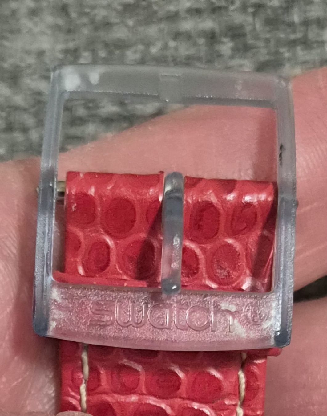 Swatch Orologi: Swatch Automatique transparente et rouge – Usato da Genève venduto da BKYB 4