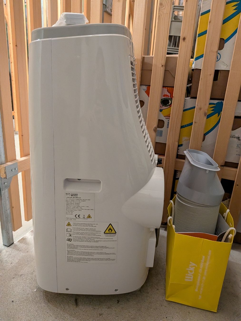 Migros Klimageräte: Portable AC - Klimagerät 14000 BTU – Gebraucht aus Basel von miu_qw6q 2