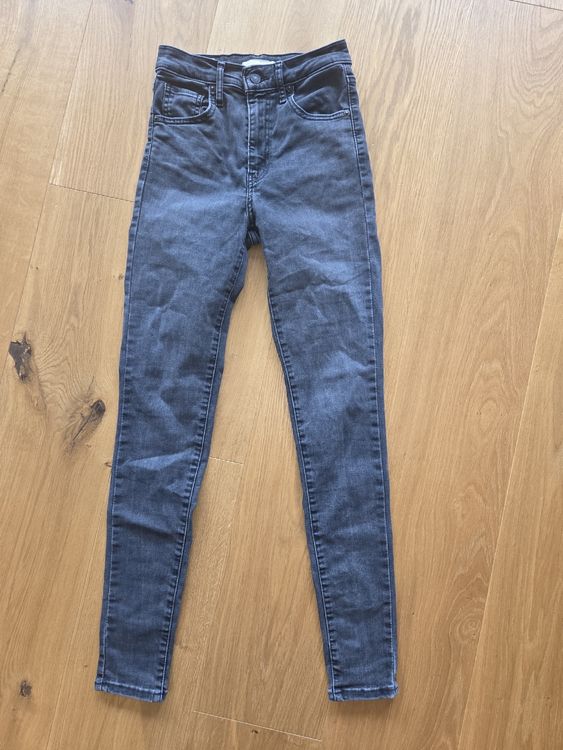 Levi's Jeans: Levi's skinny Jeans – Gebraucht aus Stein AG von MARILiii89 3