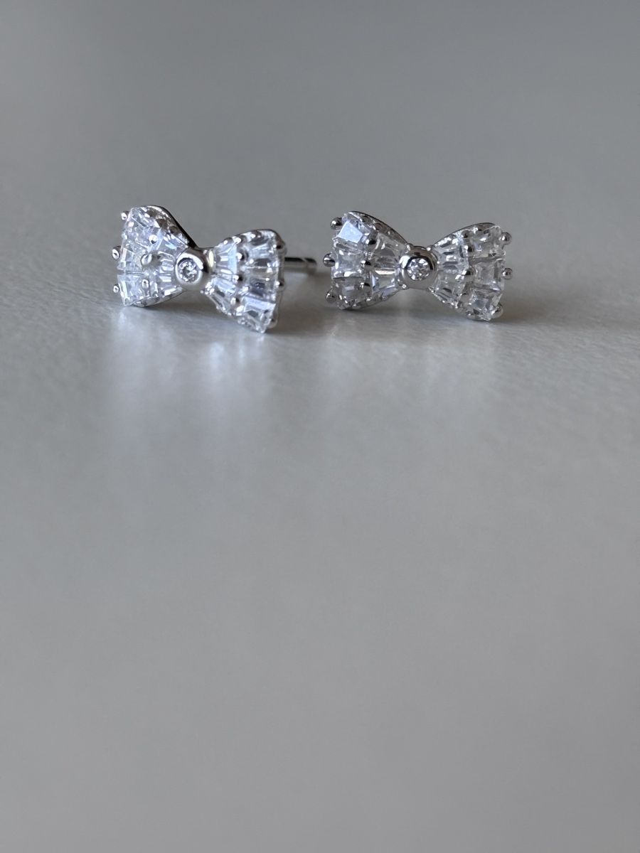 Orecchini pendenti & Orecchini a lobo: Studs Earrings. 925 Silver with moissanite stone. – Nuovo (secondo la descrizione) da Dübendorf venduto da S1973E 2