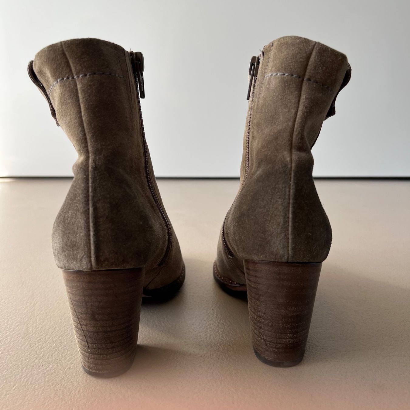 Kennel + Schmenger Scarpe da donna: KENNEL & SCHMENGER Velours Leder Stiefeletten – Usato da Zürich venduto da ClosetQueen 4