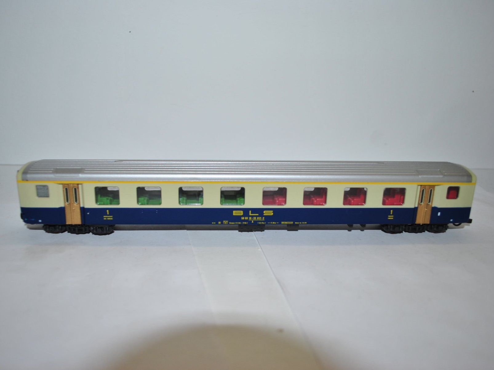 Roco Modellini di ferrovie: Roco Personenwagen BLS (SSH002) – Usato da Aarwangen venduto da Bahnsupport