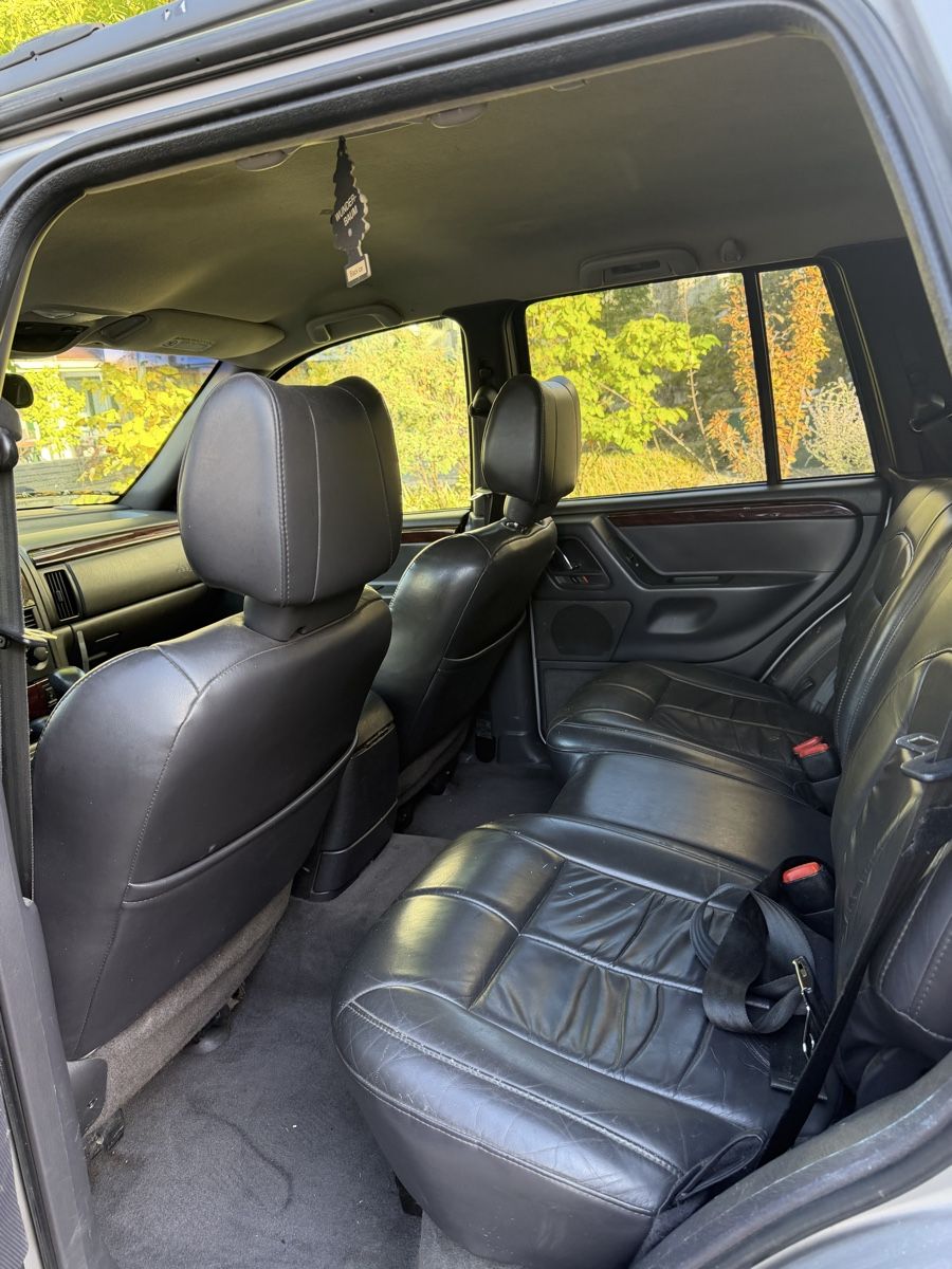 Jeep Automobili: Jeep Grand cherokee 4.7 – Difettoso da Winterthur venduto da elm_g8ln 6