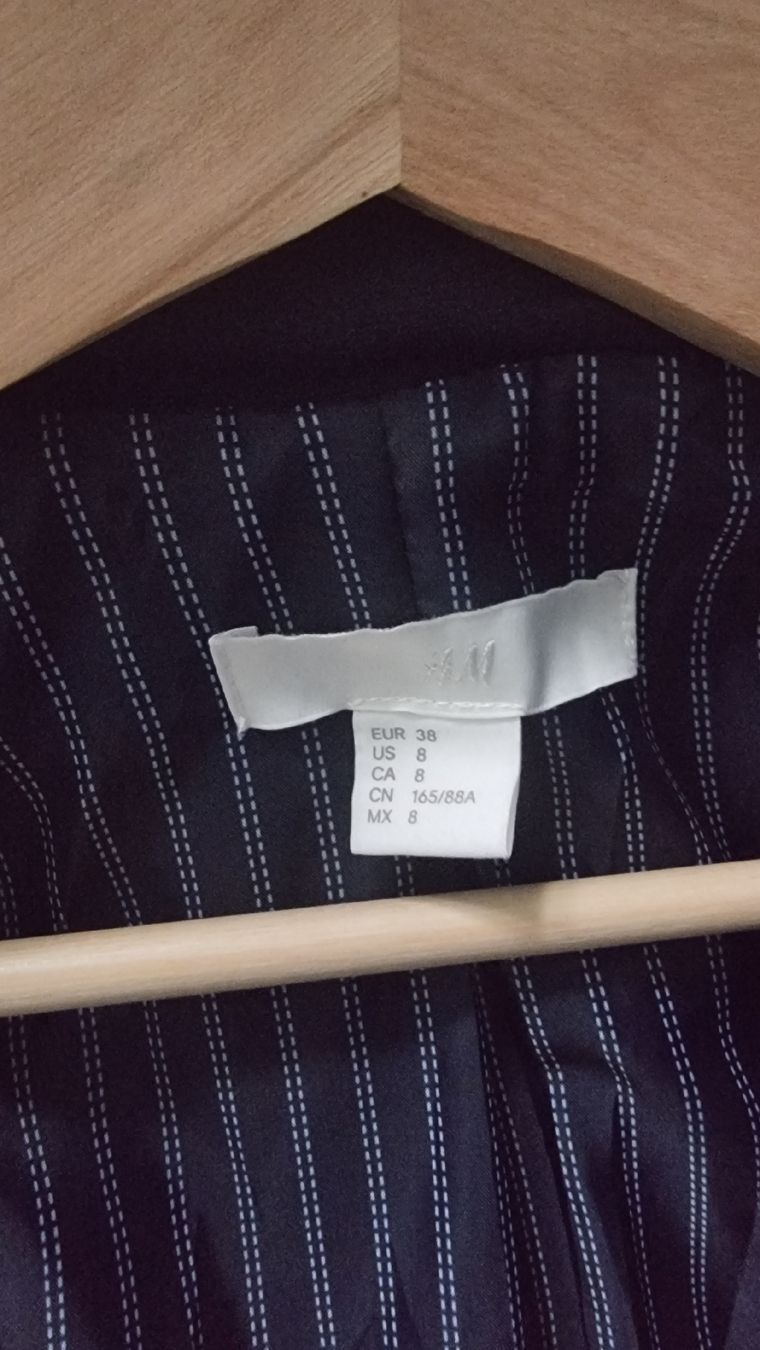 H&M Giacche: H&M Blazer, dunkelblau, Gr. 36 – Nuovo (secondo la descrizione) da Heimberg venduto da denise-1009 2
