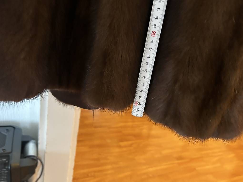 Cappotti: Manteau Vison – Usato da Renens venduto da fre_25x2 4
