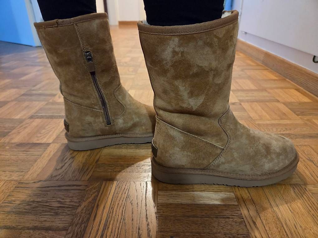 Ugg Scarpe da donna: UGG Damenboots Größe 37 – Nuovo (secondo la descrizione) da Thônex venduto da Katja2121