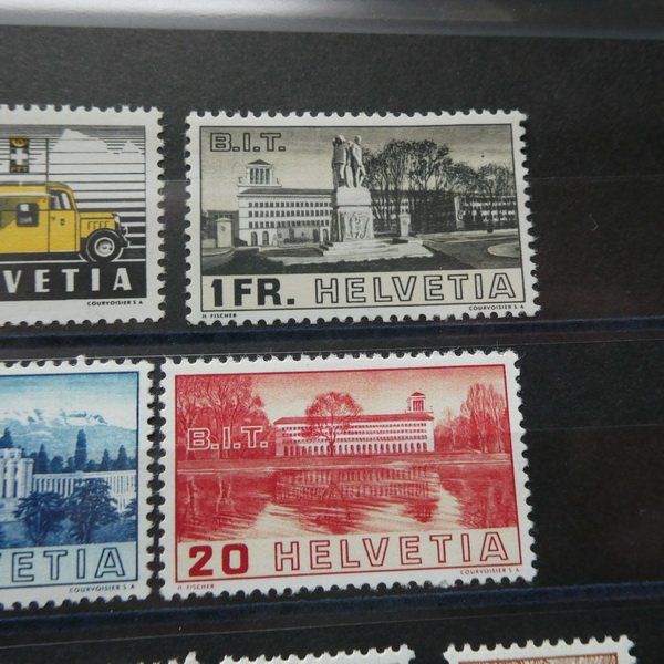 Tutti i francobolli: kleines CH - Lot ** ab Nr. 194 siehe Bilder – Nuovo (secondo la descrizione) da Egliswil venduto da Trens01 3