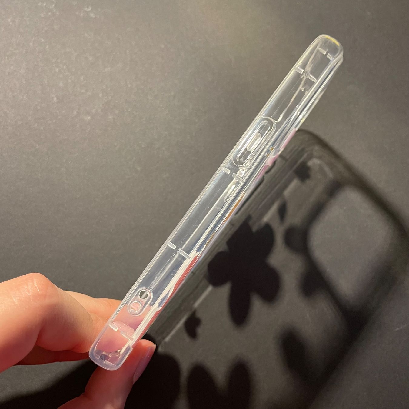 Apple Telefoni cellulari / Smartphones: NEU: iPhone 14 pro Hülle transparent m. Blumen – Nuovo e nell'imballaggio originale da Bellach venduto da Dreamer2501 3