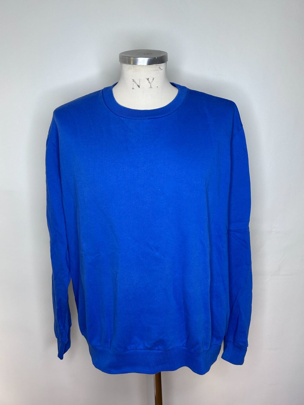 H&M Pullover & Sweatshirts: Vintage Sweatshirt – Gebraucht aus St. Gallen von look-twice