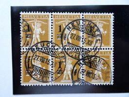 1915