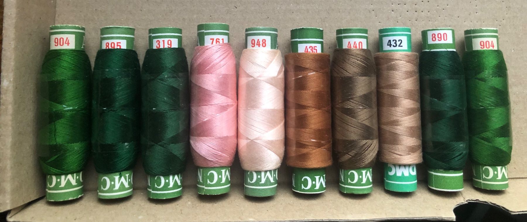 Cordicelle & Fili: DMC 10 Stk (Set 3) – Nuovo (secondo la descrizione) da Eglisau venduto da Vidal_sosun