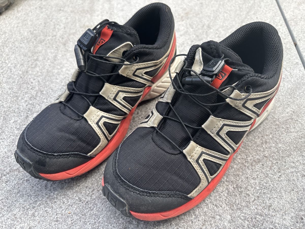 Salomon Scarpe per ragazzi: Wanderschuhe Tecking Salomon Speed Cross Waterproof Gr.35 – Usato da Horgen venduto da kantozor 1