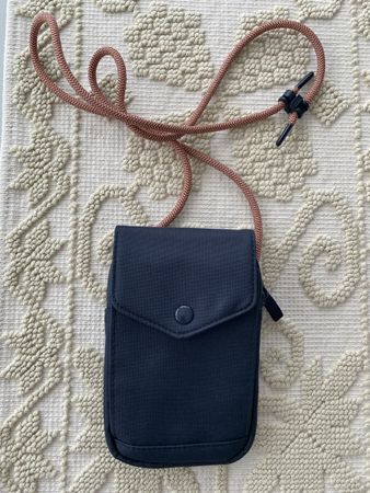 Herrentasche für Handy und Geldbörse