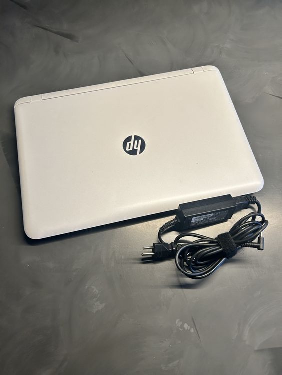 Embase Inférieure (coque Arrière) Pour HP Pavilion 17-f224nf - Référence EAY17005A3S, Occasion