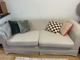 Gemütliches Sofa