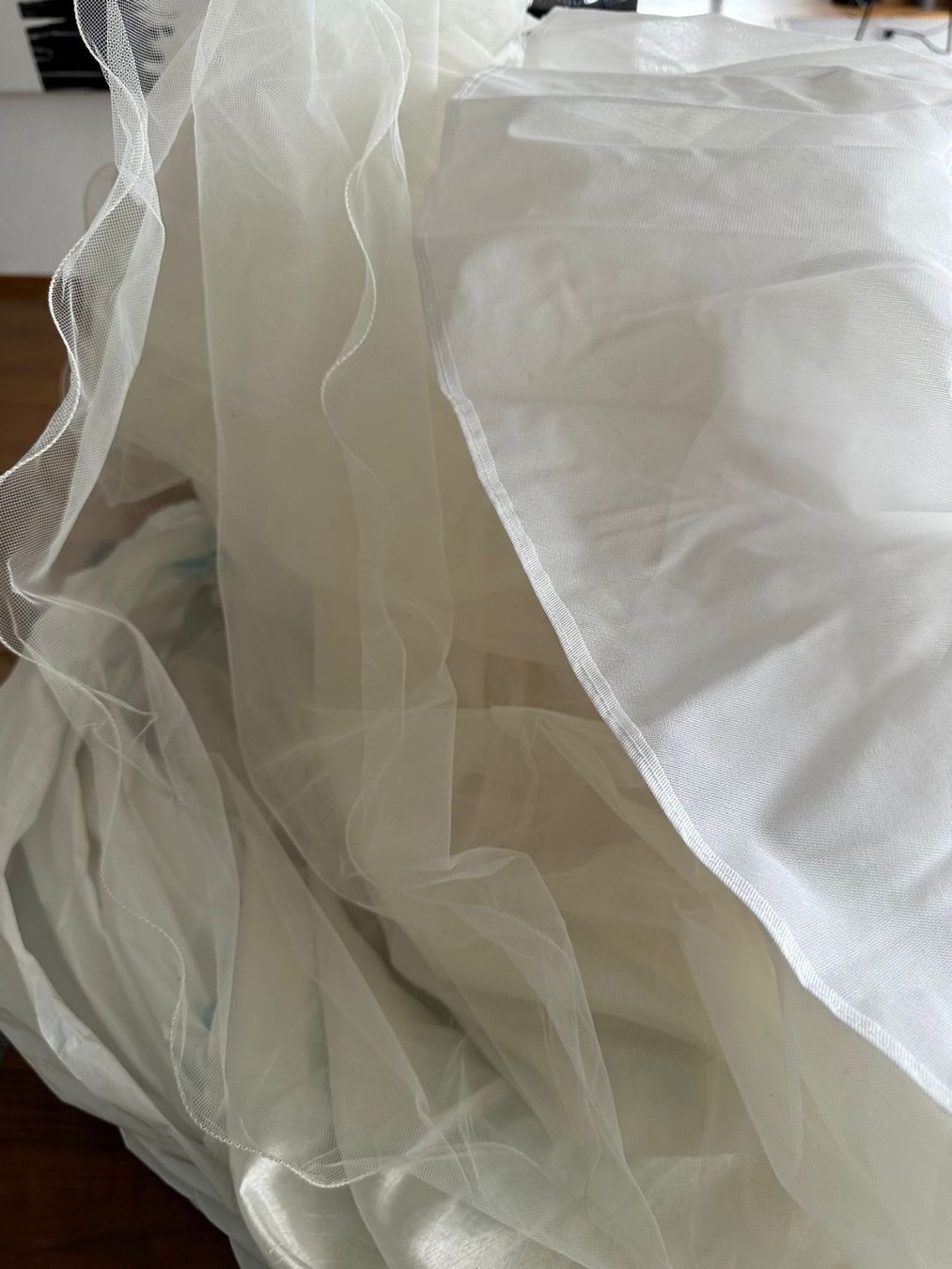 Vestiti: Brautkleid aus den 90er / Grösse S – Usato da Bern venduto da all_r6xs 4