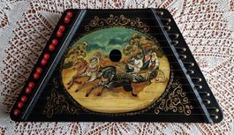 Hübsche Zither mit wunderschönem Decor !